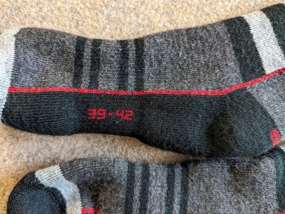 Ski-Socken; Kniestrümpfe; Winter-Socken; Gr.39-42 in Freiberg