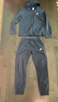 NIKE Jogginganzug Gr 158-170 cm Dresden - Leuben Vorschau