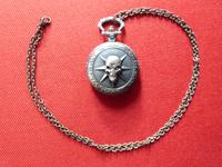 Taschenuhr mit Totenkopf Motiv & Kette in Bronze  Uhr - Kettenuhr Nordrhein-Westfalen - Krefeld Vorschau