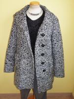 Mantel Amisu Fadenmantel schwarz weiß taupe Gr 42 wie neu Berlin - Schöneberg Vorschau