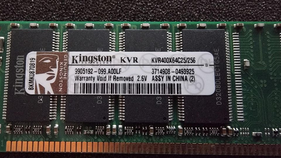 Kingston KVR 400 X64 C25/256 MB in Herne