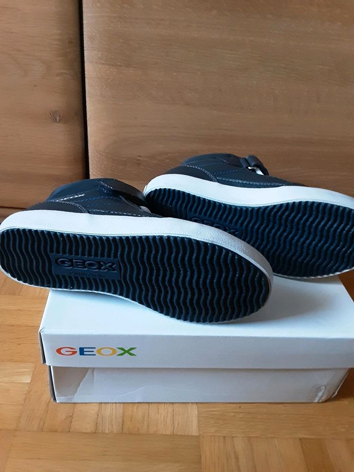 Geox Sneaker 31 NEU in Waldmünchen