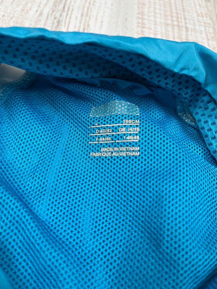 Nike Vintage Jacke Blau größe S in Hohenpeißenberg
