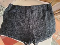 AJC Hot Pants/ Shorts schwarz Gr. 42 Häkelmuster Bayern - Grettstadt Vorschau
