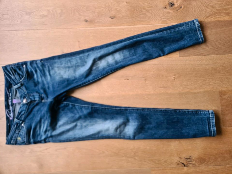 Jeans, Damenjeans, edc by esprit, Gr. 30/32 in Dinkelsbuehl