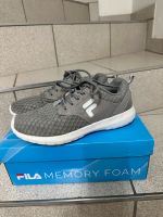 FILA Memory Foam Sneaker grau 39 Sportschuhe Baden-Württemberg - Bad Krozingen Vorschau