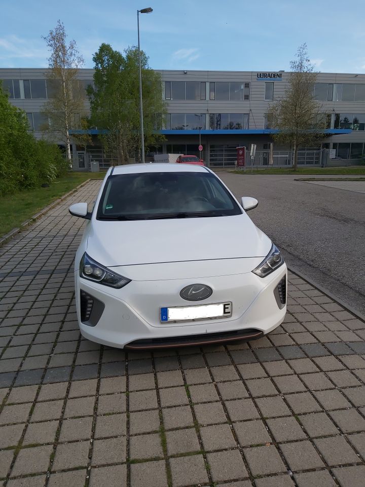 Hyundai Ioniq in Taufkirchen
