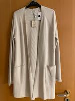 Neu Longstrickjacke beige Gr. 40 Christian Berg Sachsen - Taucha Vorschau