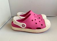 CROCS pink rosa Gr 33 34 J2  Mädchen Hausschuhe Sandalen Schuhe Niedersachsen - Stadthagen Vorschau