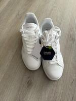 Lacoste Damen-Sneaker Carnaby Pro weiss/pink **NEU** Nordrhein-Westfalen - Detmold Vorschau