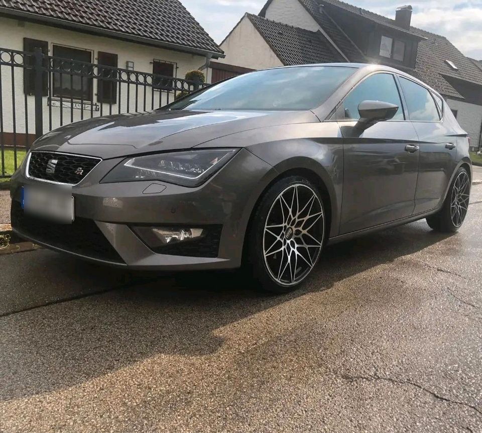 Seat Leon FR 5f in Ansbach