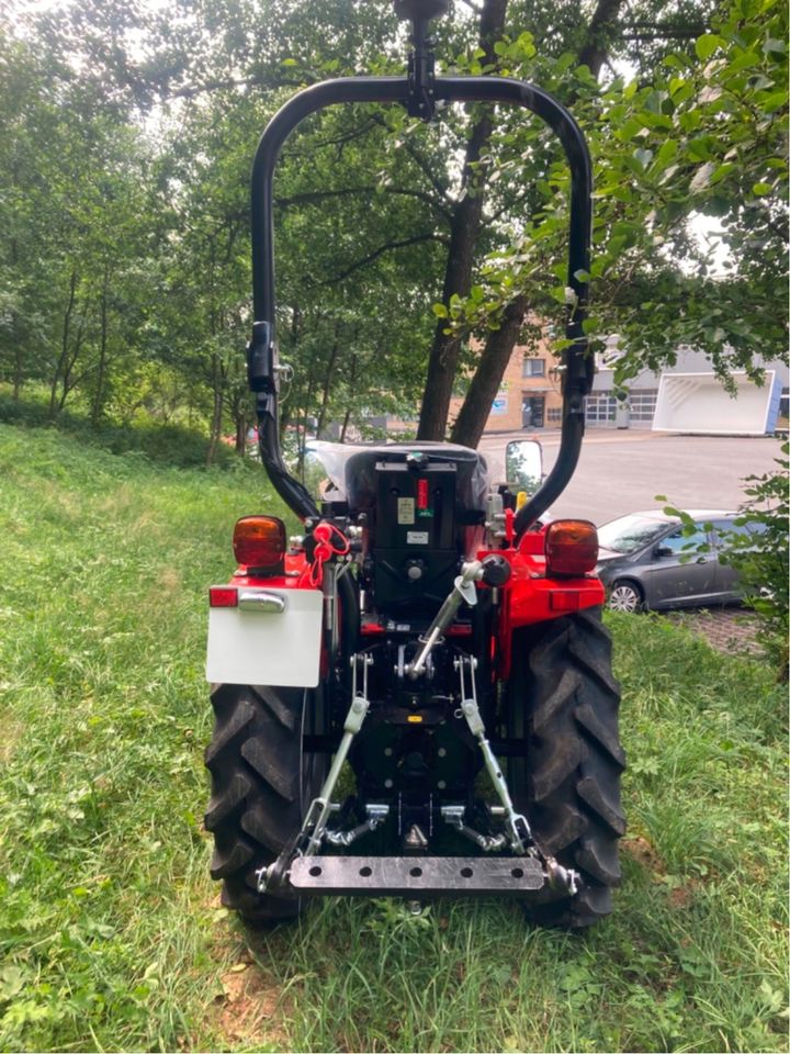 Fieldtrac 224 Trecker Mitsubishi Diesel 22 PS Zapfwelle KAT 1 in Gummersbach