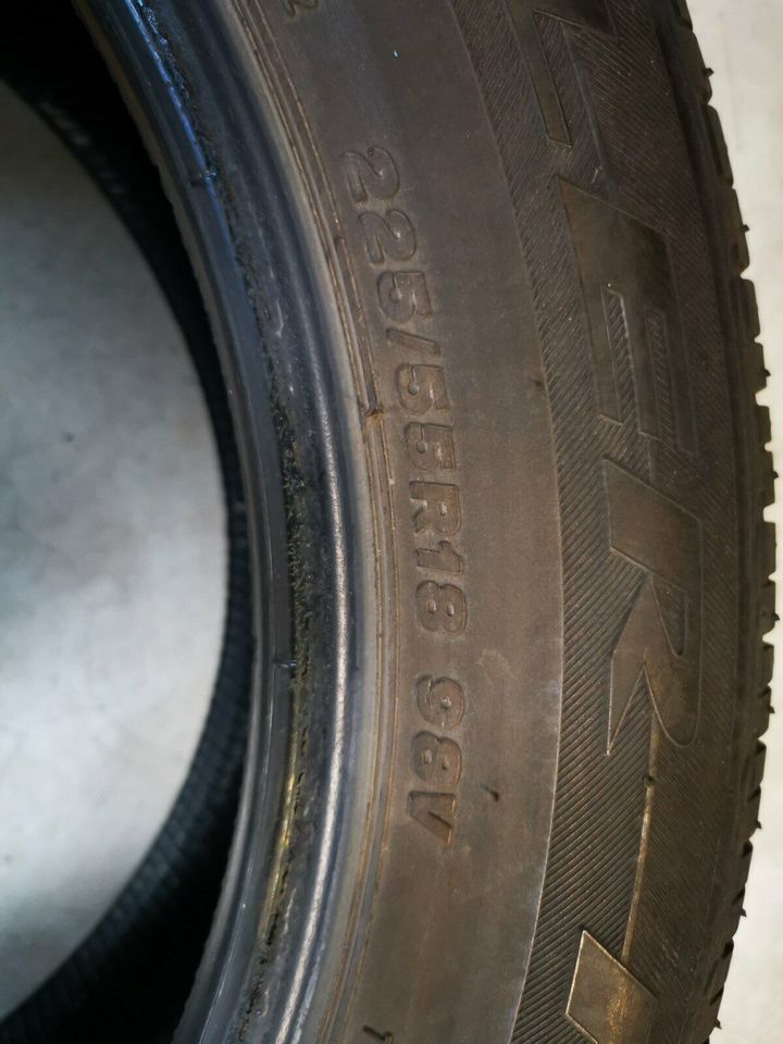 4x 225/55 R18 98V Bridgestone Dueler HP Sommerreifen in Heringen (Werra)