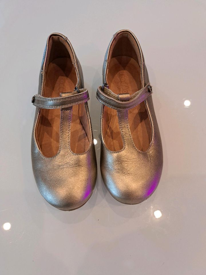 Neu Froddo Leder Ballerinas gr. 30in bronze in Speyer