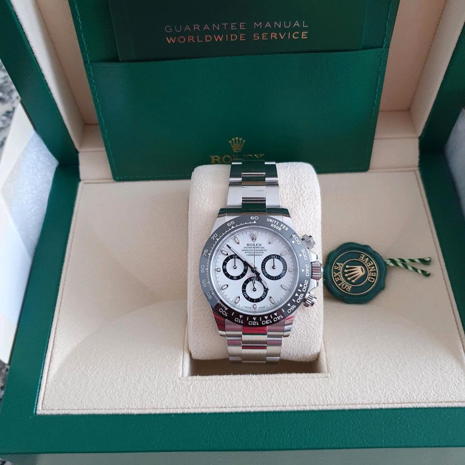 Rolex Daytona neu weißes Ziffernblatt in Darmstadt