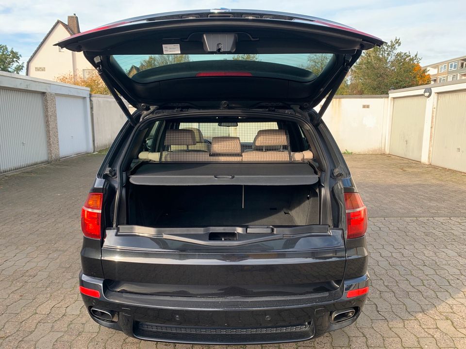 BMW x5/ xdrive 4.0 / M-Technik in Hannover