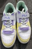 Schöne FILA Mädchen/Damen Sneaker Größe 37 Nordrhein-Westfalen - Erwitte Vorschau