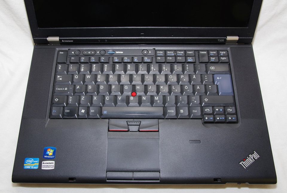 Lenovo ThinkPad T520 mit 240GB SSD 8GB RAM HD+ i5 2520M W10 Prof. in Wachenroth