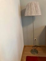 Stehlampe ca. 1 Meter hoch Nordrhein-Westfalen - Paderborn Vorschau