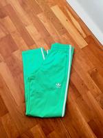 adidas primeblue firebird Xs neu grün hose wide leg weites bein Bayern - Freising Vorschau