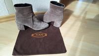 Tod's: graue Stiefelette/Ankleboots aus Wildleder, Gr. 39,5, EDEL Altona - Hamburg Lurup Vorschau