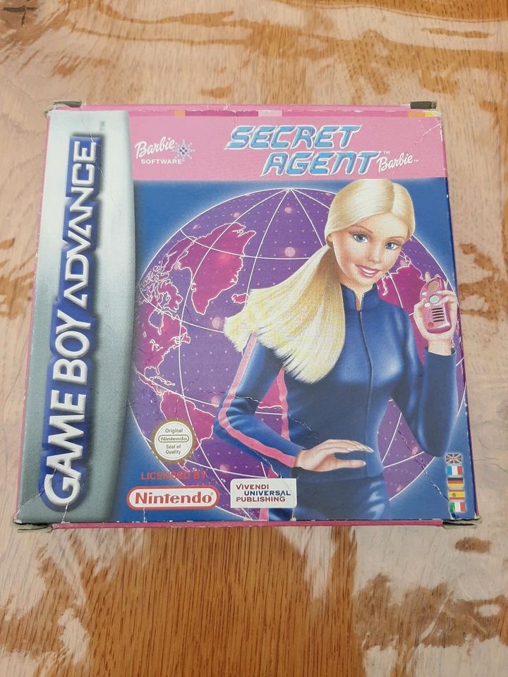 Nintendo Gameboy Advance Spiel "Barbie Secret Agent" in Gudensberg