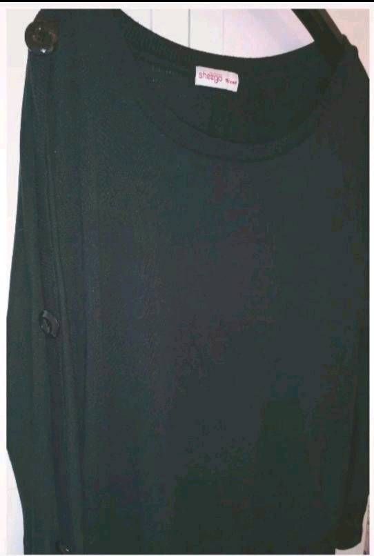 Hochwertiger Sheego Pullover Langarm Shirt schwar Gothic in Straubing