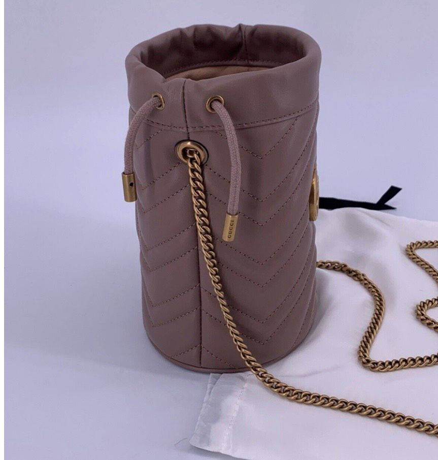 Gucci marmont neu! Nude Rosa bucket bag in Pfofeld