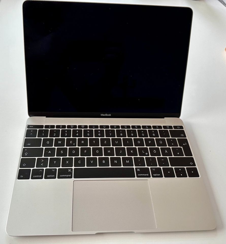 MacBook Pro 12“ Core i5 1,3GHz, 8GB RAM, 500GB SSD, 94 Ladezyklen in Wuppertal