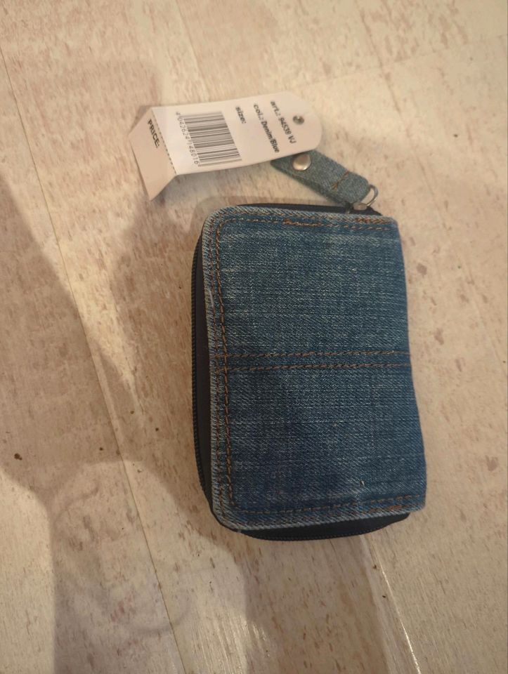 Portemonnaie aus Jeans, NEU, Nichtraucherhaushalt in Morsbach
