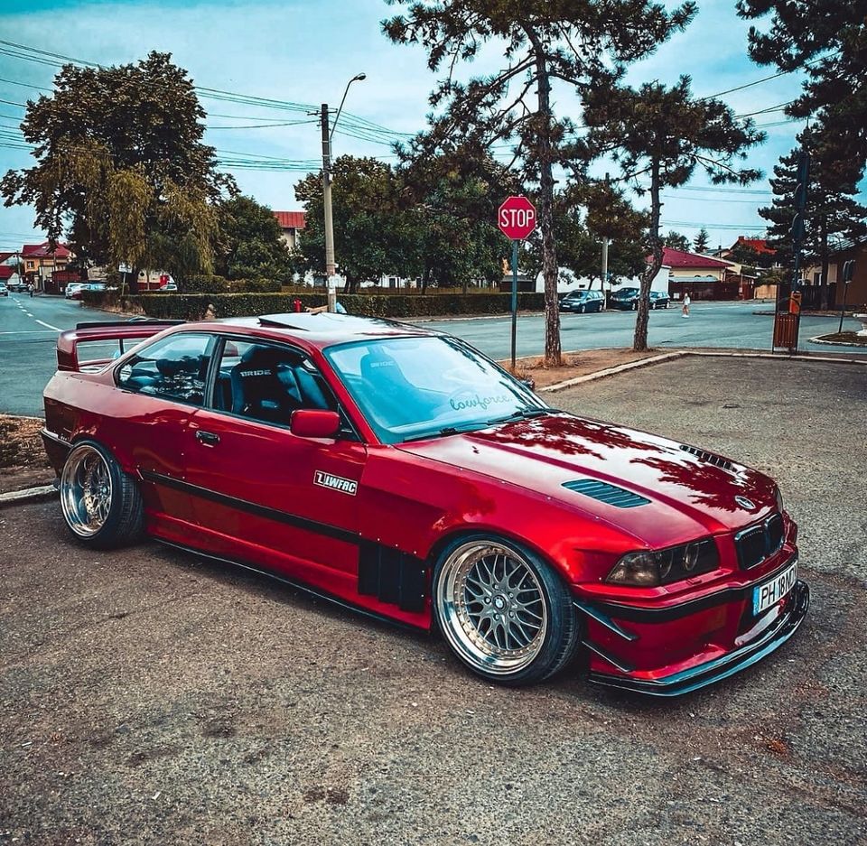 Bmw E36 Widebody Felony Breitbaukit Materialgutachten in Leutkirch im Allgäu