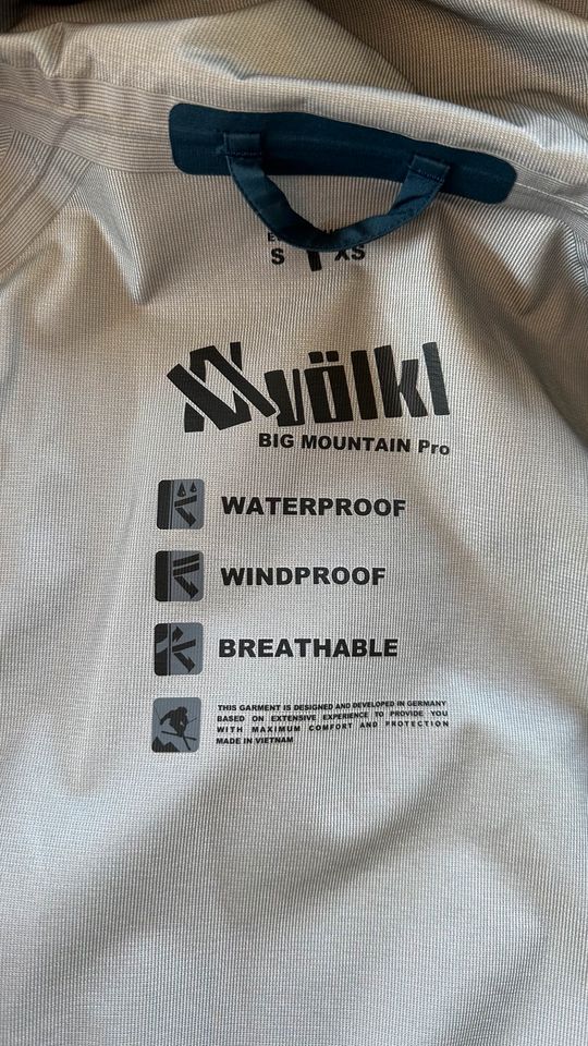 Völkl Ski Jacke Gr.S - Big Mountain Pro Jacke in Leverkusen