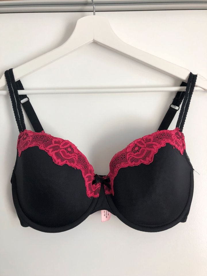 BH Hunkemöller NEU und UNGETRAGEN Größe 75 F Größe 80 D in Bochum