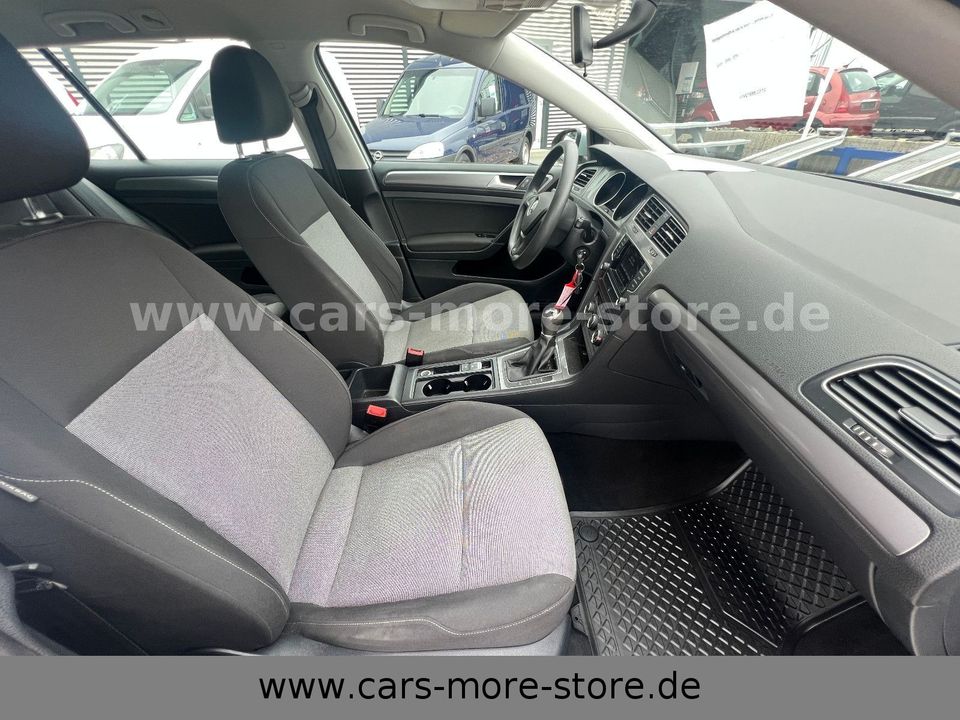 Volkswagen Golf VII Variant Trendline BMT/1 Hand/Klima/Eu.6 in Dornheim (Thüringen)