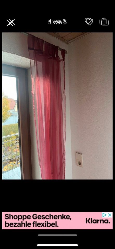 Roter Vorhang transparent in Lauingen a.d. Donau
