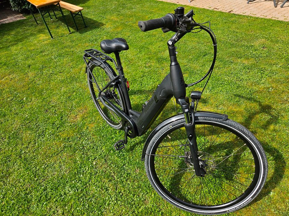 E-Bike: PEGASUS Solero EVO 8R, Tiefeinsteiger (gebraucht, Privat) in Leidersbach