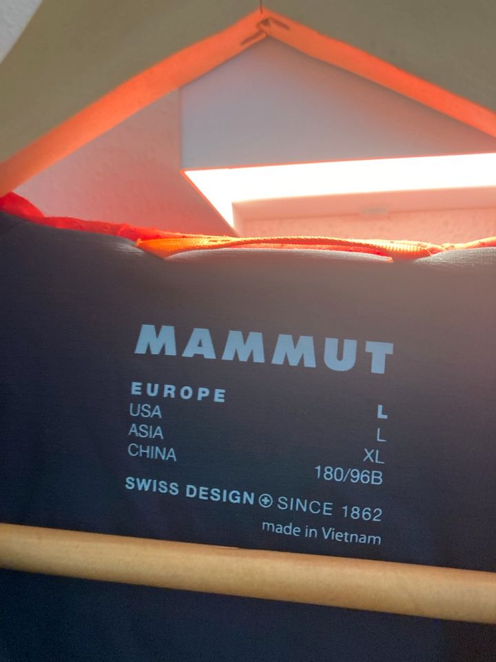 Mammut Softshelljacke Herren in rot in Regensburg