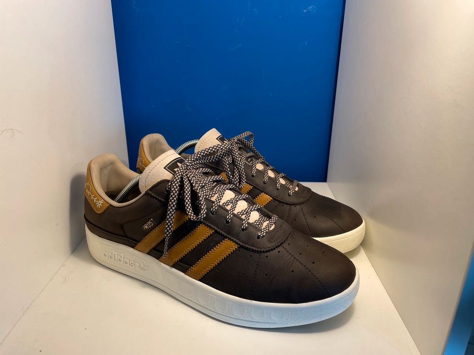 Adidas München Mig Oktoberfest 44 in Nordrhein-Westfalen - Hennef (Sieg) |  eBay Kleinanzeigen ist jetzt Kleinanzeigen