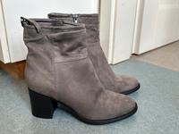 Graceland Stiefel Stiefeletten Gr. 39 taupe grau Blockabsatz Berlin - Mitte Vorschau