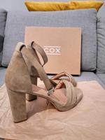 Pumps Wildleder COX Gr. 41, Salbei,  neu mit Karton Herzogtum Lauenburg - Ratzeburg Vorschau