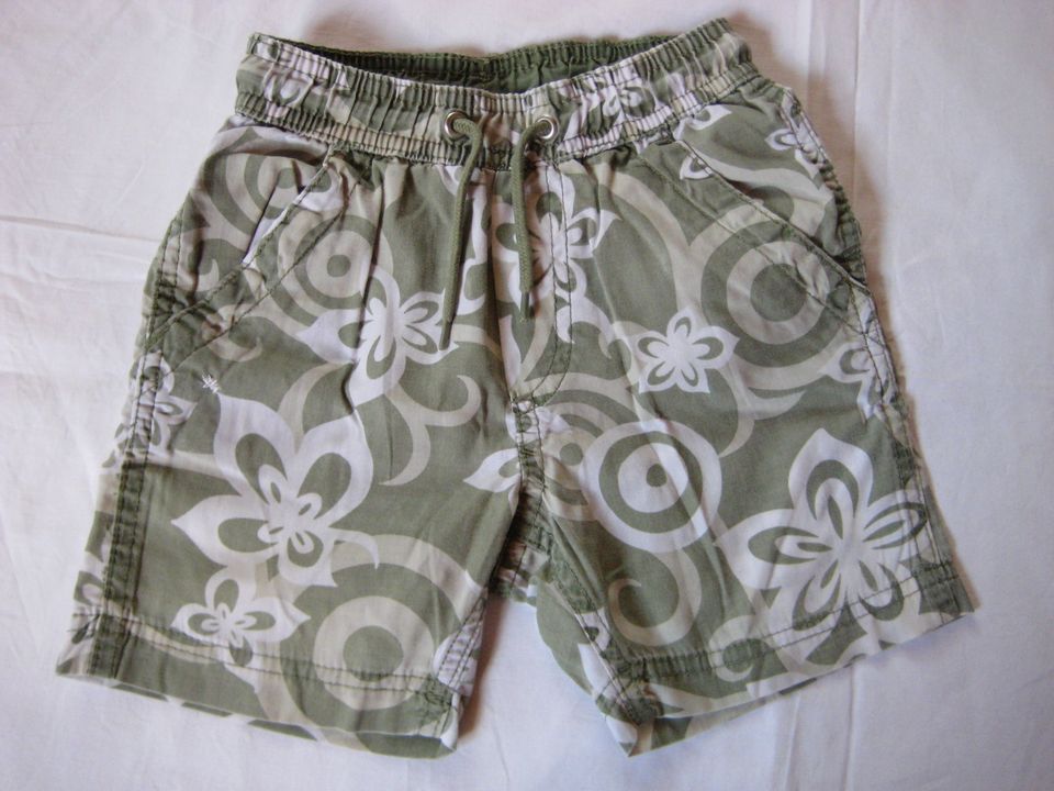 Bermudas, Shorts H&M 80/86/92 wg. Grösse bitte Text lesen! in Hartheim