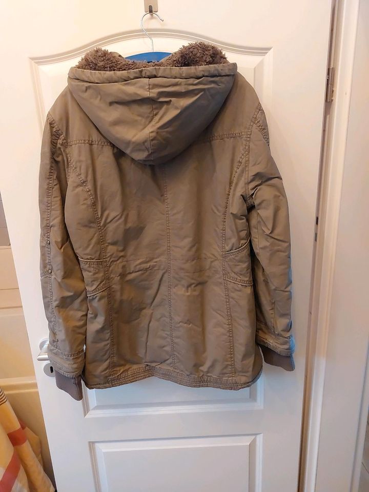 Street One Jacke Winter Parker khaki olive grün Gr.44 in Schwarmstedt