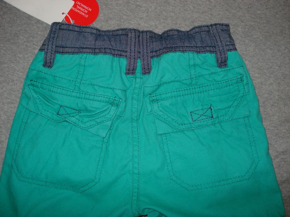 Gr. 110 REG Jungen Shorts mit Taschen S.Oliver NEU grün jeans in Berlin