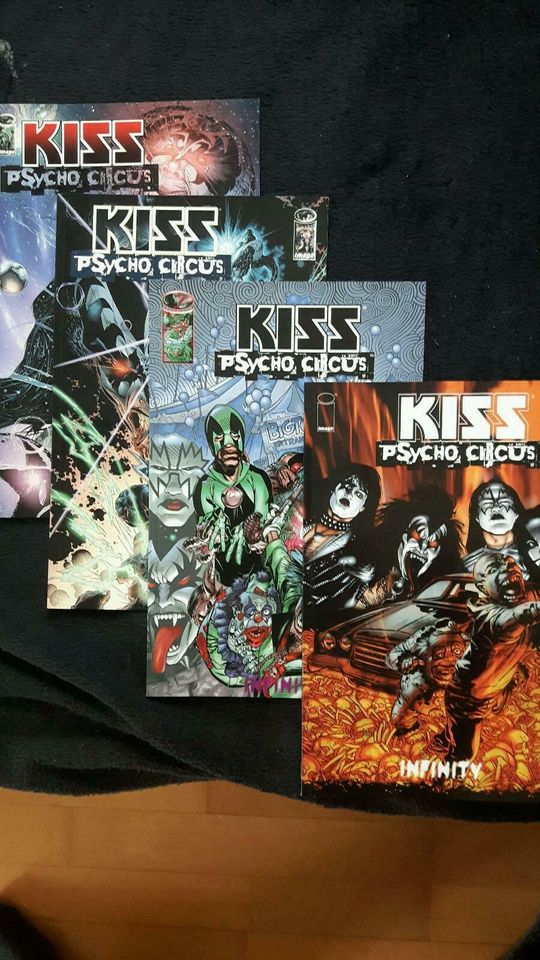 Kiss Infinity Comics Nr.1, 2, 11, 12 in neuwertige Zustand in Kirchheimbolanden