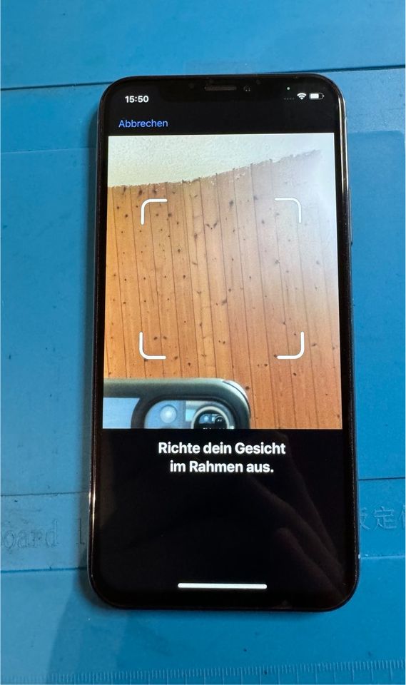 iPhone X Weiß Refurbished Grade B Akku Display Neu in Hauzenberg