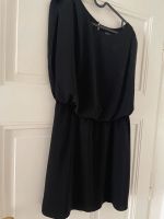 ZARA Basic Kleid s 36 schwarz knielang Satin Frankfurt am Main - Nordend Vorschau