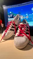 Adidas Superstars Sneaker Turnschuhe weiß Größe 43 Niedersachsen - Uslar Vorschau