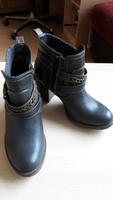 Verkaufe Stiefeletten Gr. 38 von Mustang. Neu. Niedersachsen - Norden Vorschau