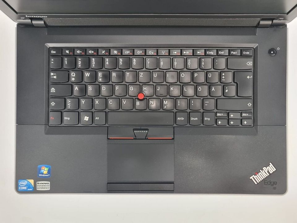 Lenovo ThinkPad Edge 15,6" (39,6cm) i3-370M 2x 2,40GHz 4GB 128GB in Fellbach