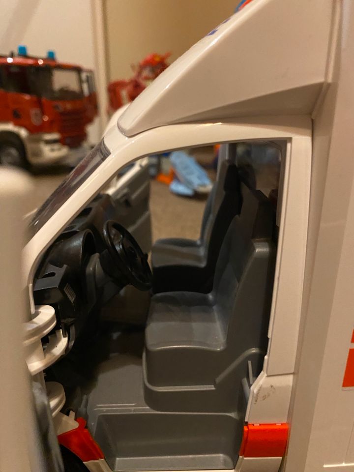 Playmobil Ambulance Spielzeug in Erkner